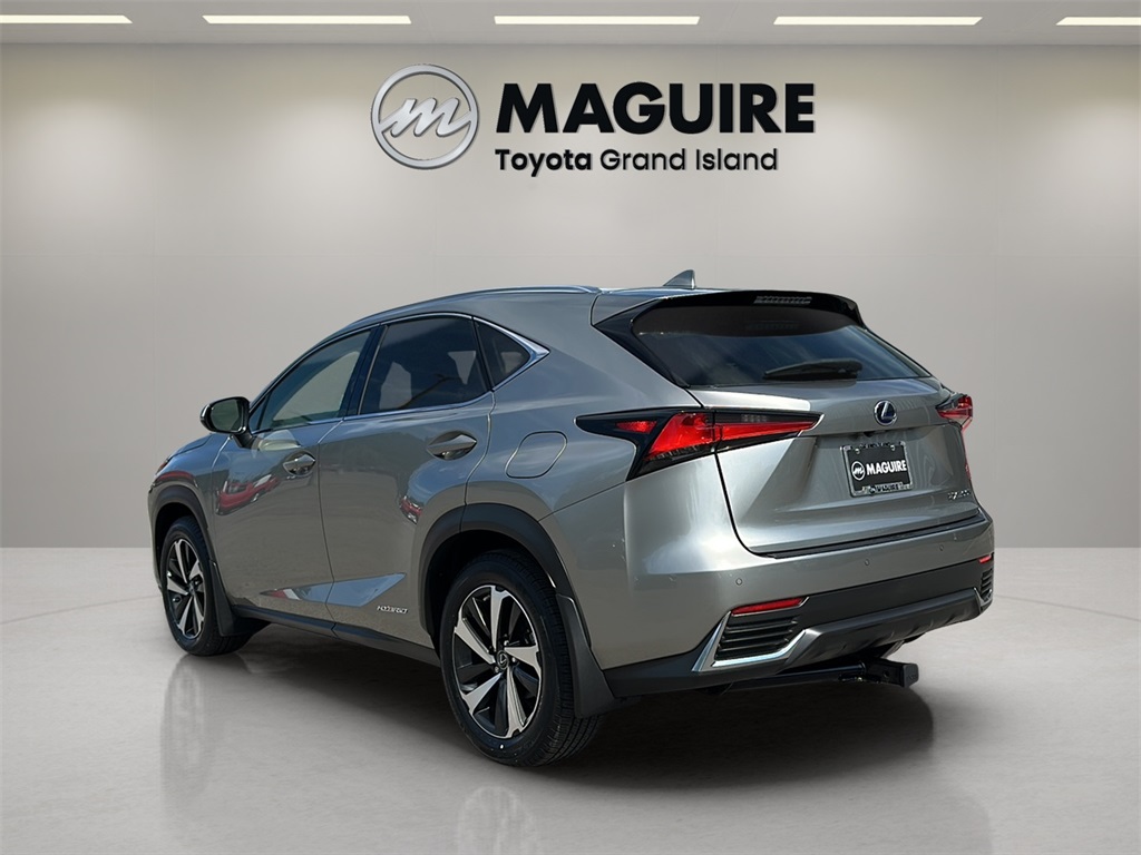 2020 Lexus NX 300h Premium photo 4