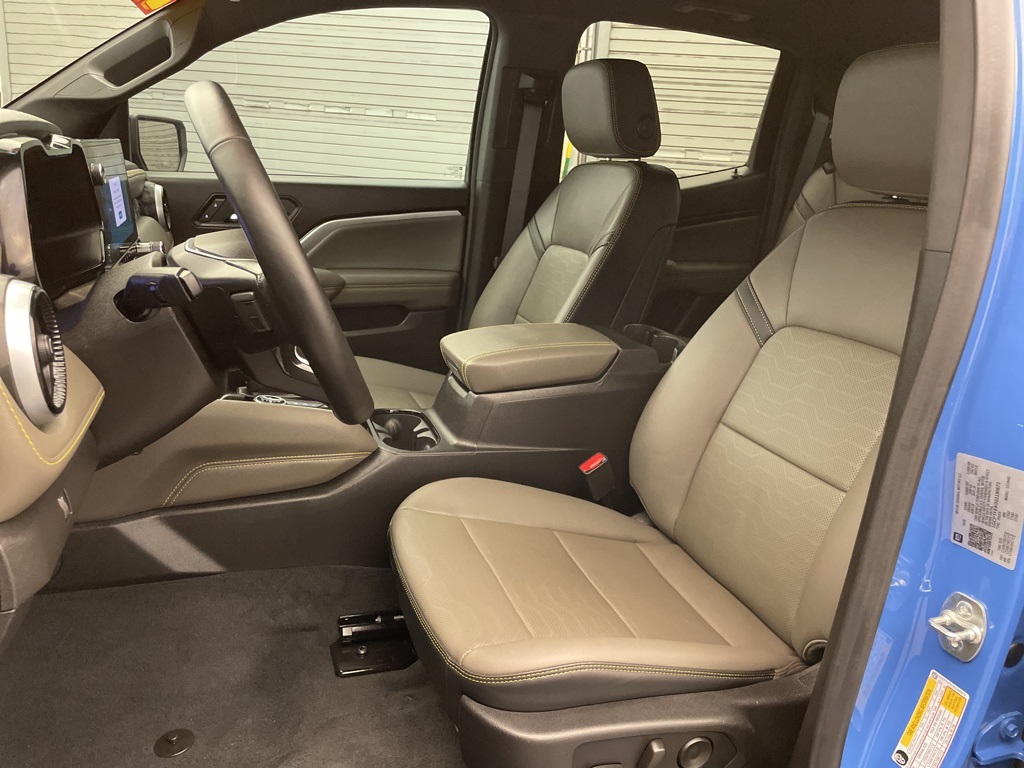 2025 Chevrolet Colorado ZR2 photo 16