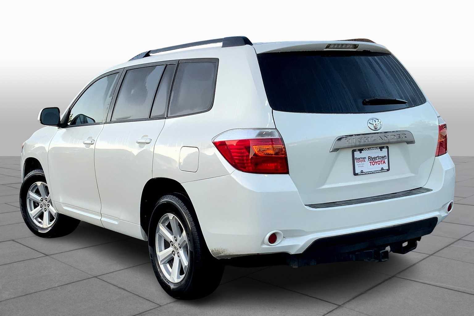 2010 Toyota Highlander Base photo 9
