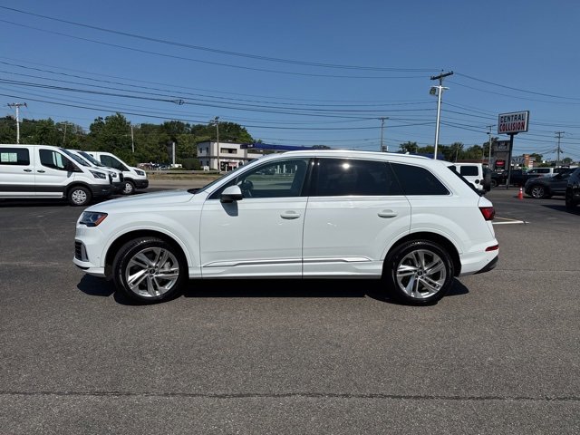 2022 Audi Q7 Premium Plus photo 4
