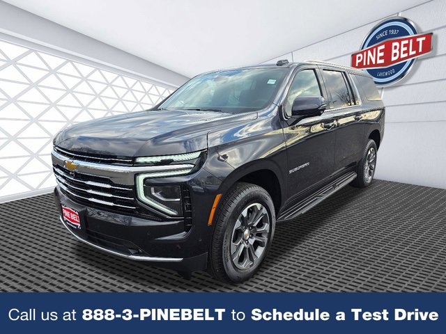 2026 Chevrolet Suburban LT's photo