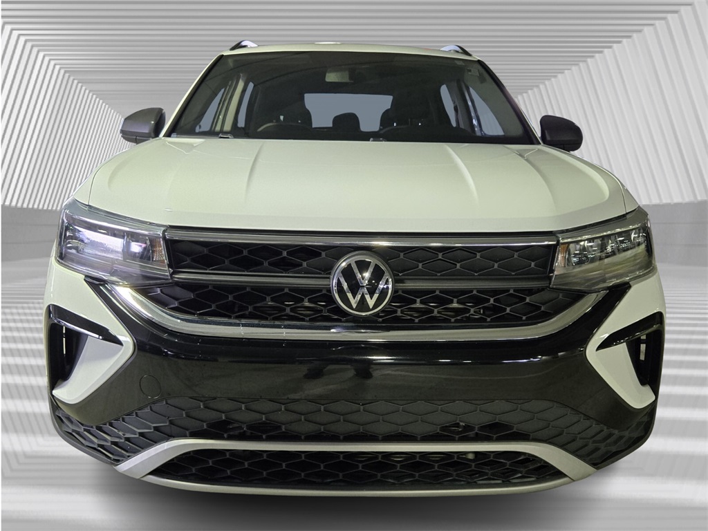 2022 Volkswagen Taos S photo 3