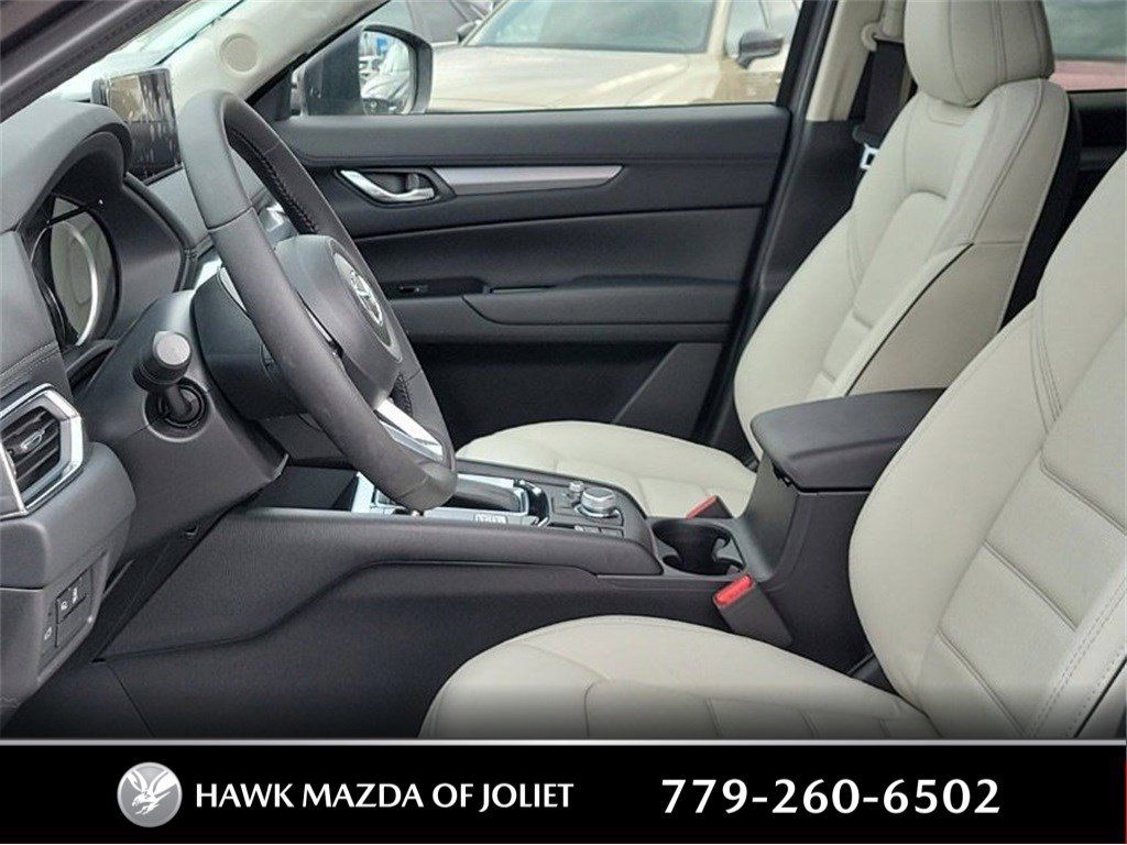 2025 MAZDA CX-5 - Image 9