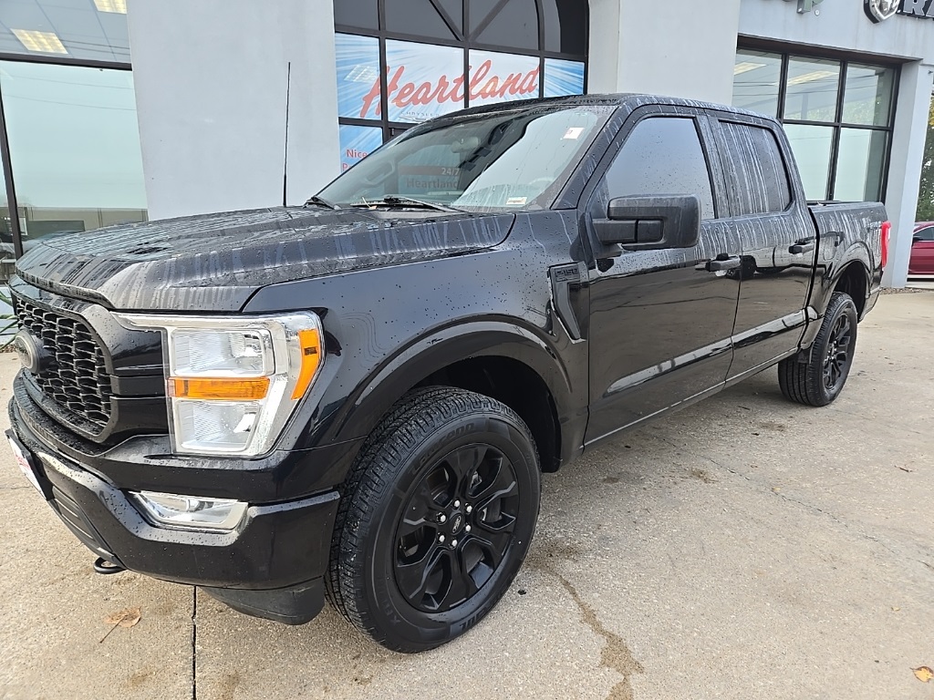 Used 2022 Ford F-150 XL with VIN 1FTEW1EP9NFA69578 for sale in Kansas City