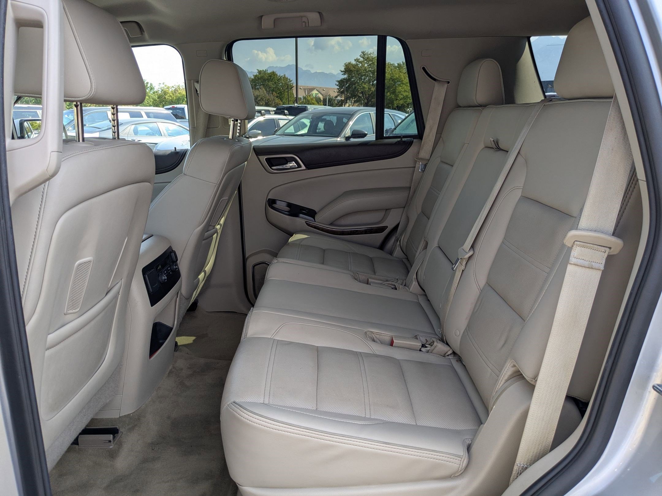 2015 Gmc Yukon Denali photo 24