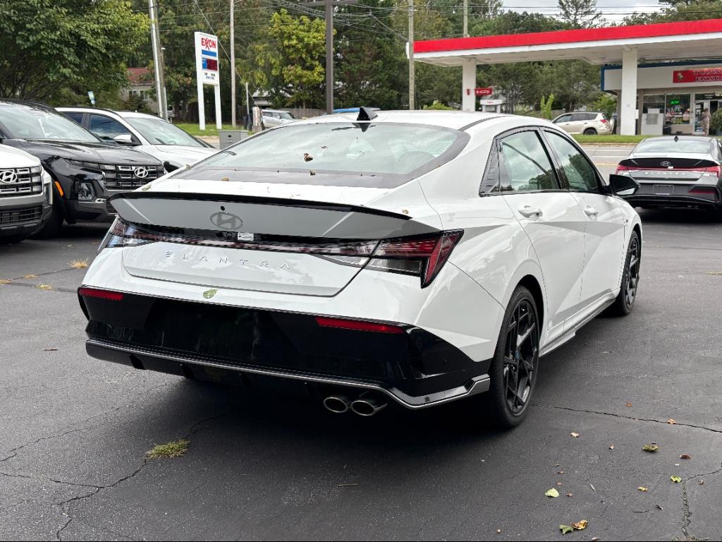 2025 Hyundai Elantra N Line photo 3
