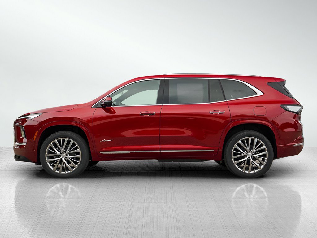 2025 Buick Enclave Avenir photo 3