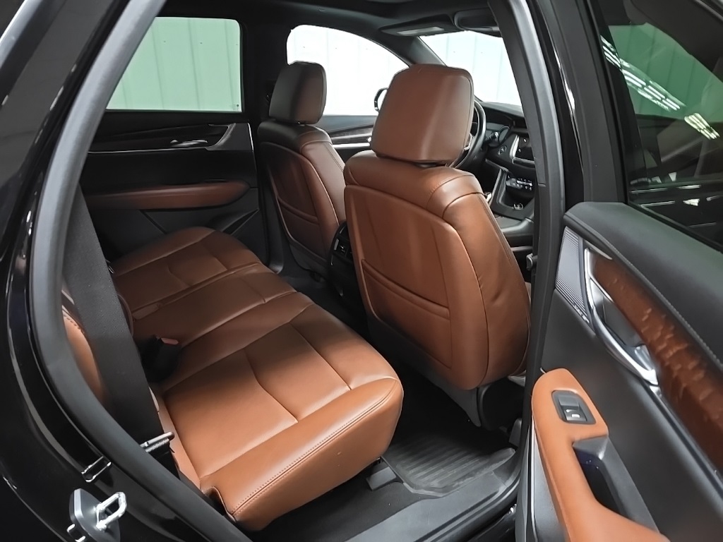 2023 Cadillac XT5 Sport photo 16