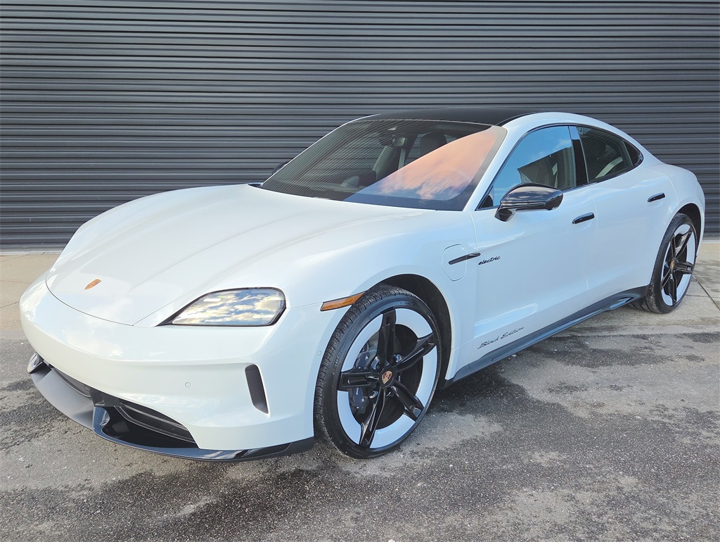 2026 Porsche Taycan Base