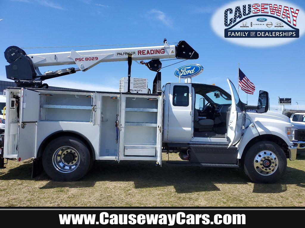 2024 Ford F-750's photo