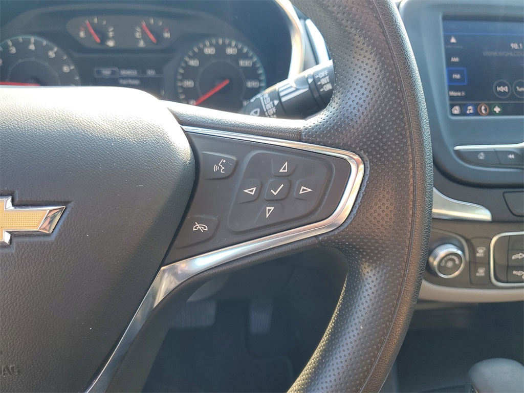 2023 Chevrolet Equinox LS photo 15