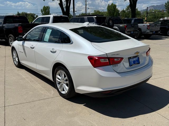 Used 2016 Iridescent Pearl Tricoat Chevrolet LT image 3