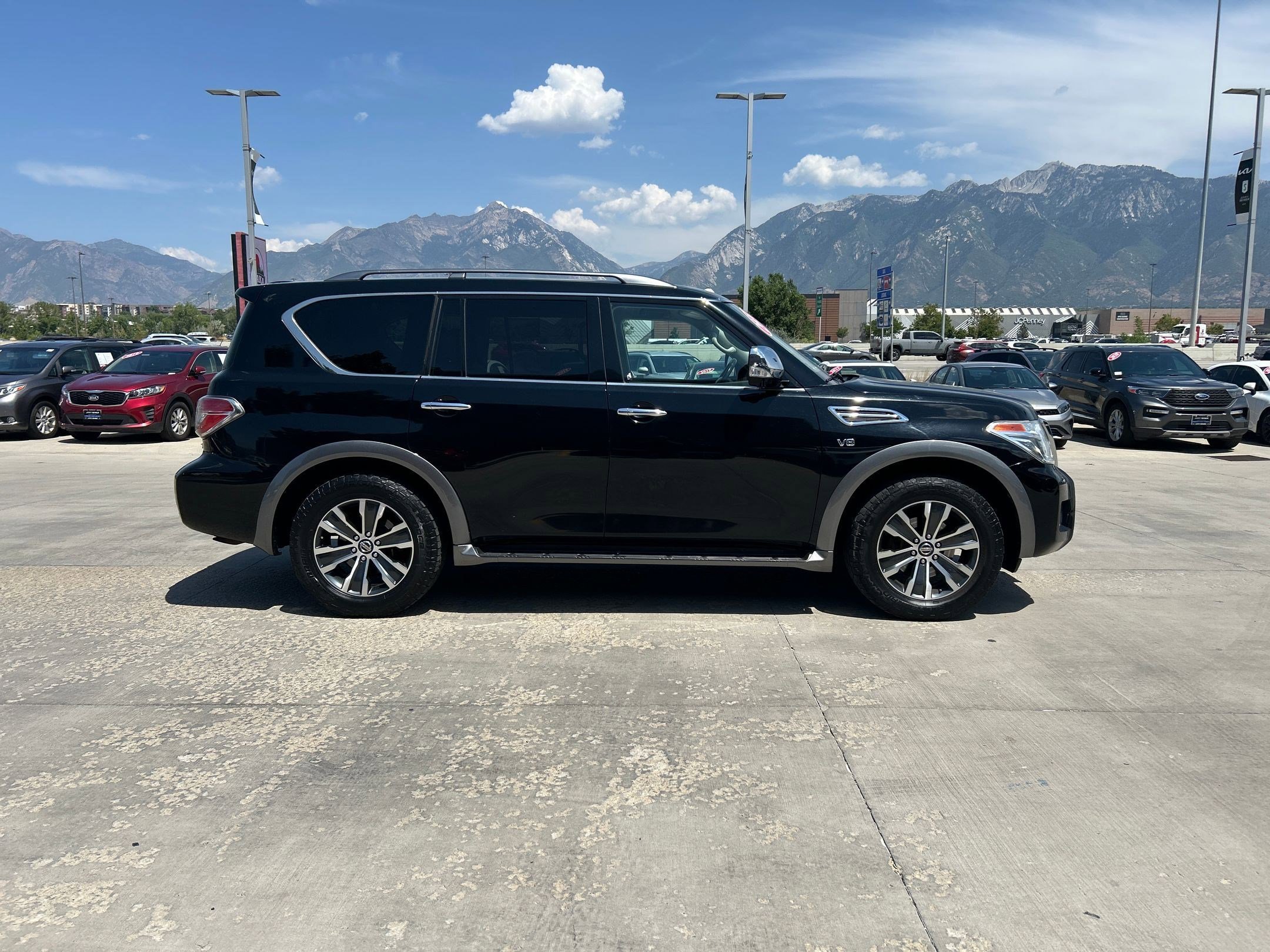 2020 Nissan Armada SL photo 2
