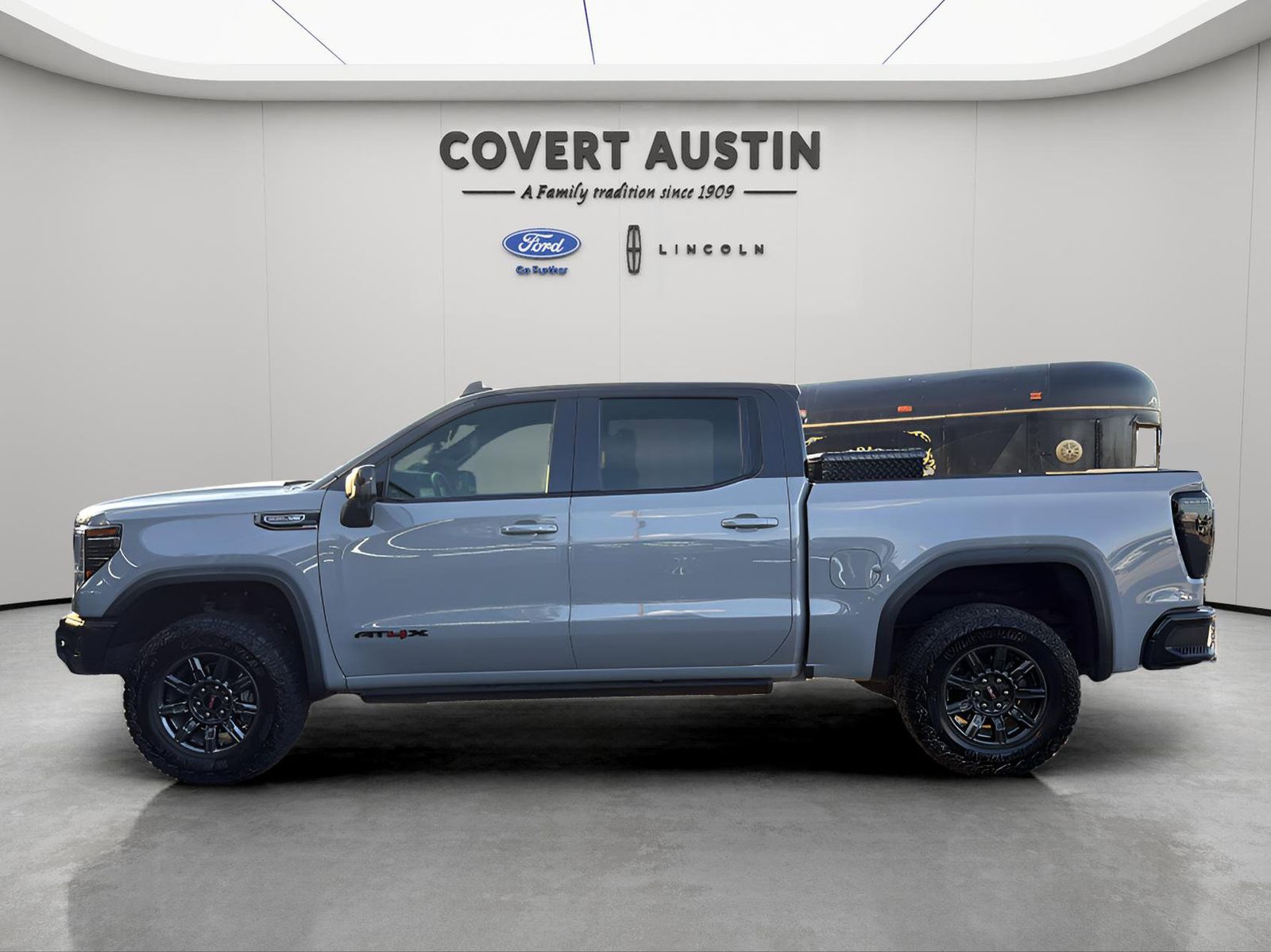 2024 Gmc Sierra 1500 AT4X photo 2