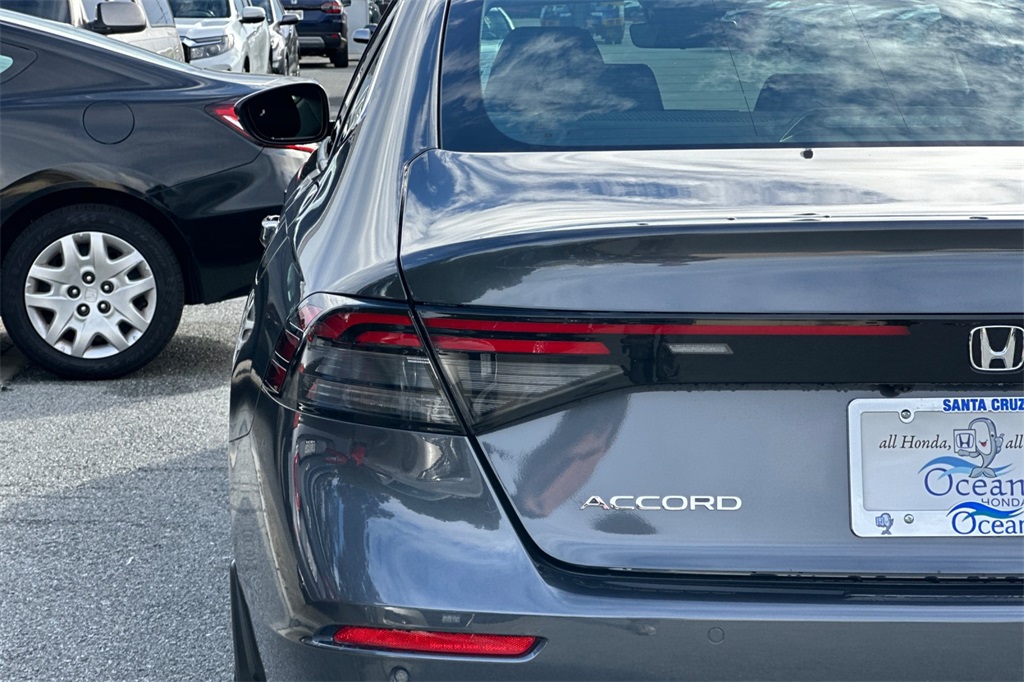 2025 Honda Accord Hybrid EX-L photo 22