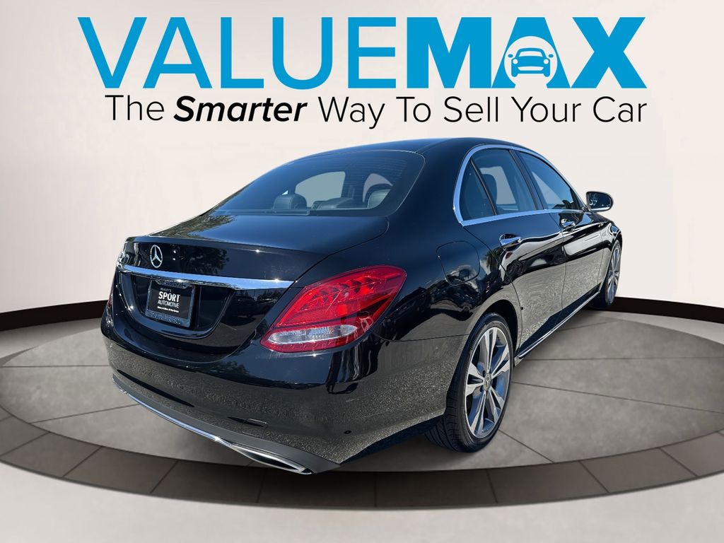 2018 Mercedes Benz C 300 photo 3
