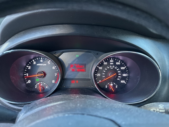 2016 Kia Sedona LX photo 9