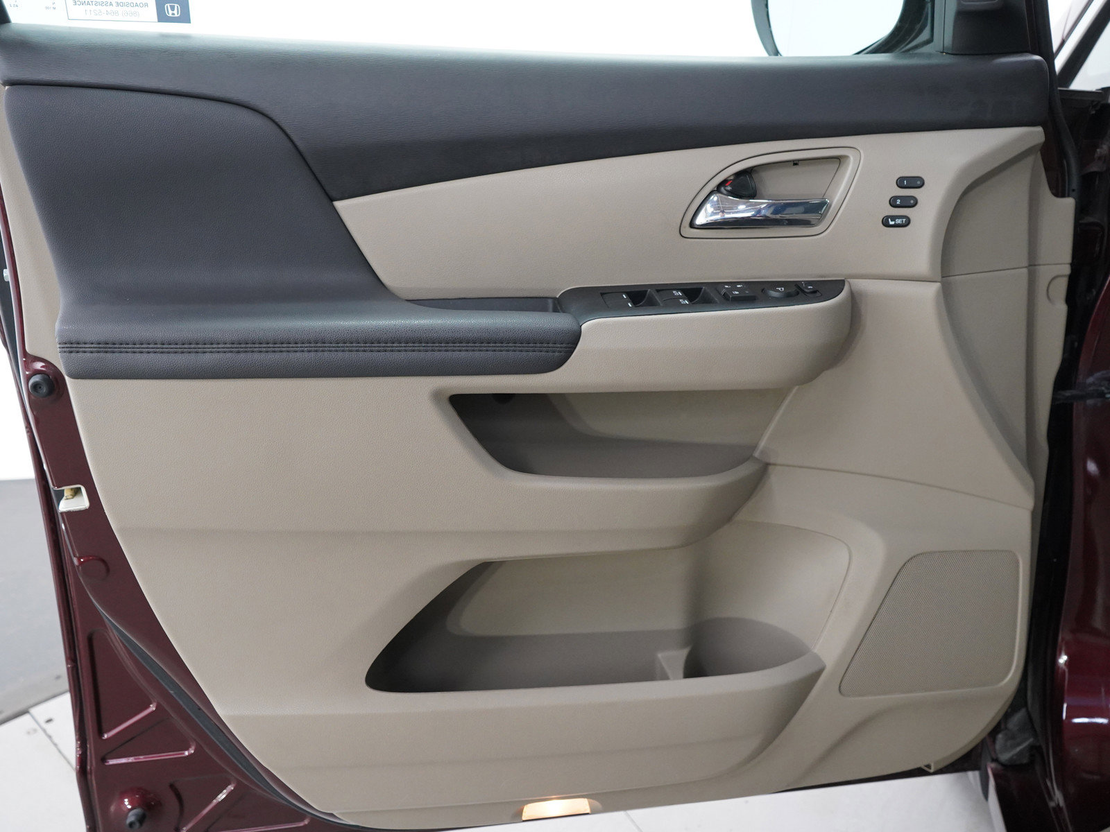 2017 Honda Odyssey Touring Elite photo 23