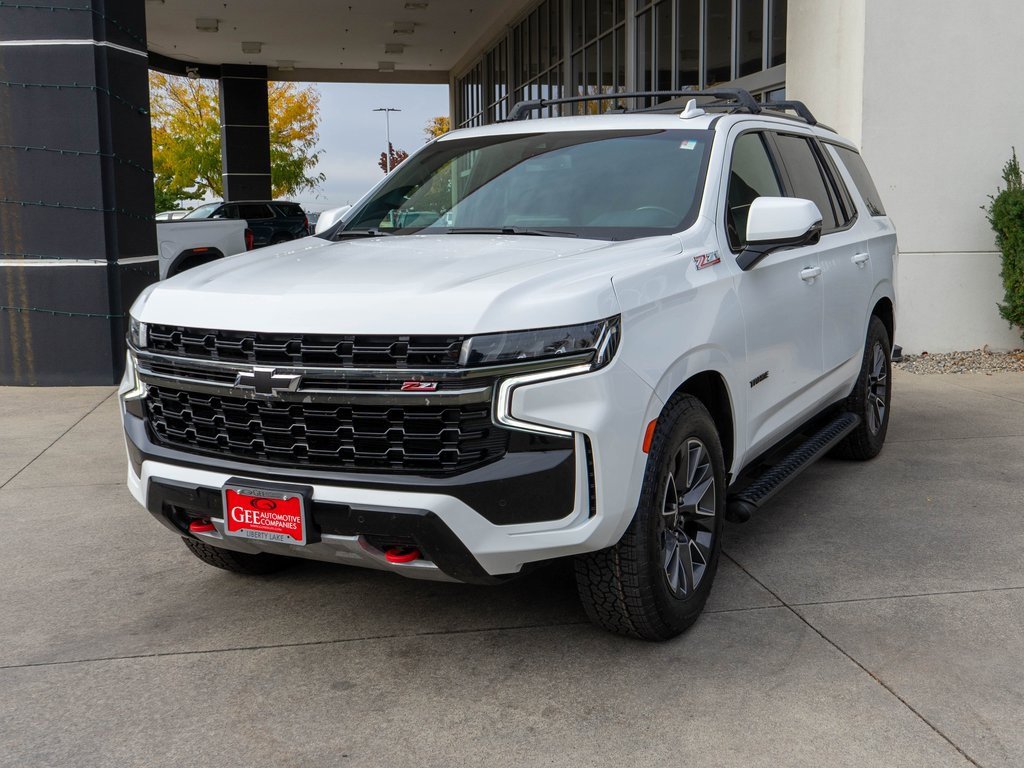 2021 Chevrolet Tahoe Z71 photo 2