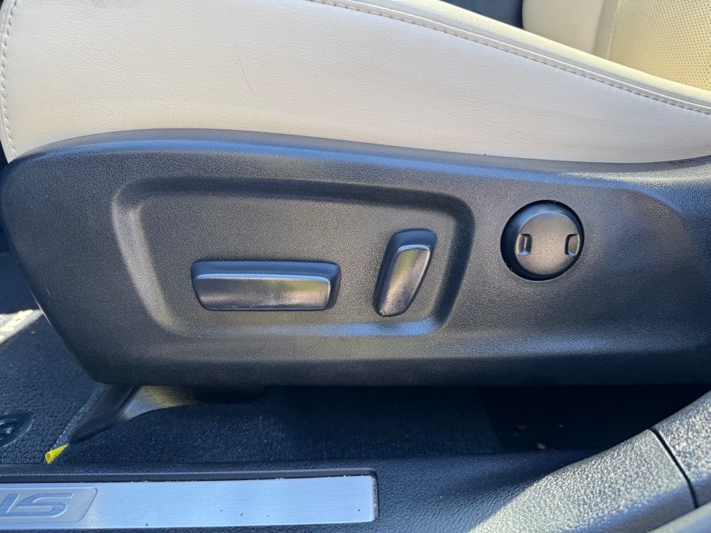 2021 Lexus RX Premium photo 17