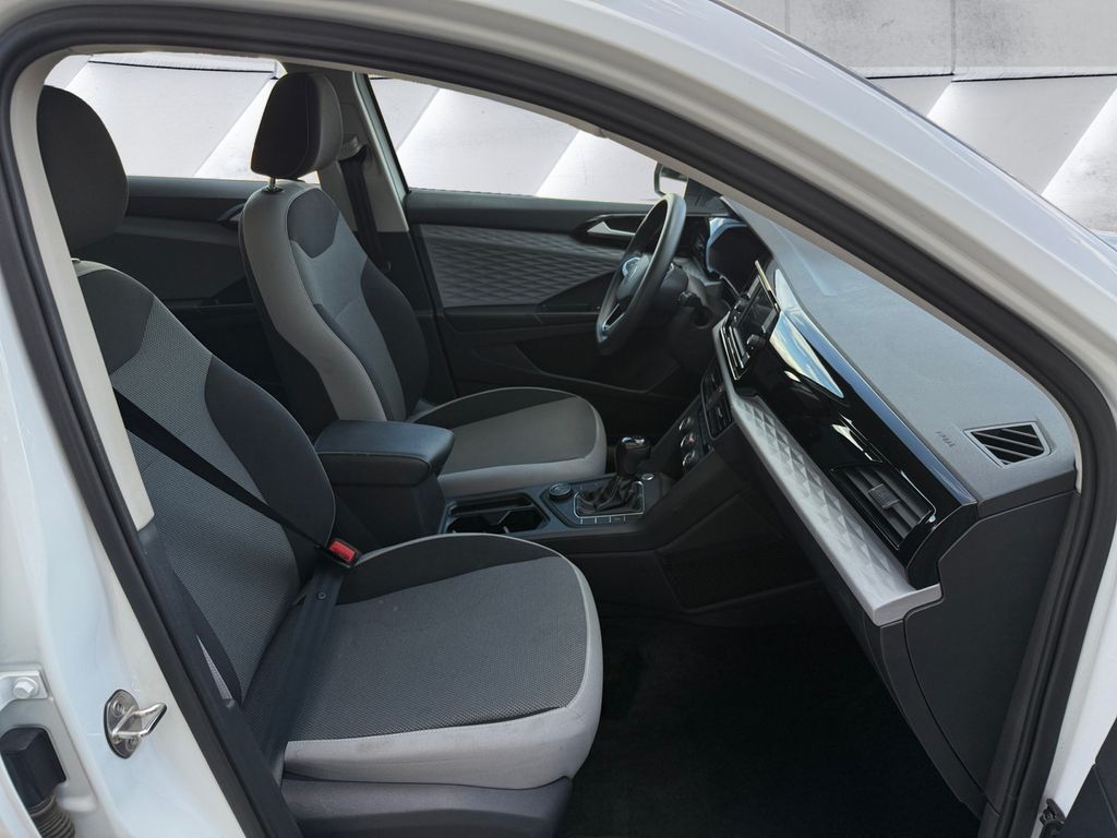 2022 Volkswagen Taos S photo 12