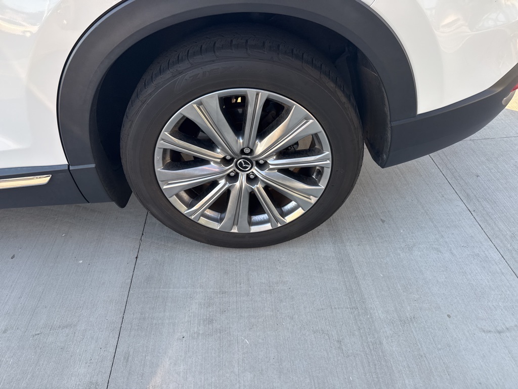 2023 Mazda CX-9 Signature photo 19