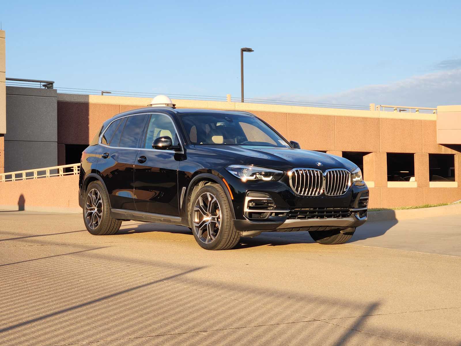 2022 Bmw X5 sDrive40i photo 2