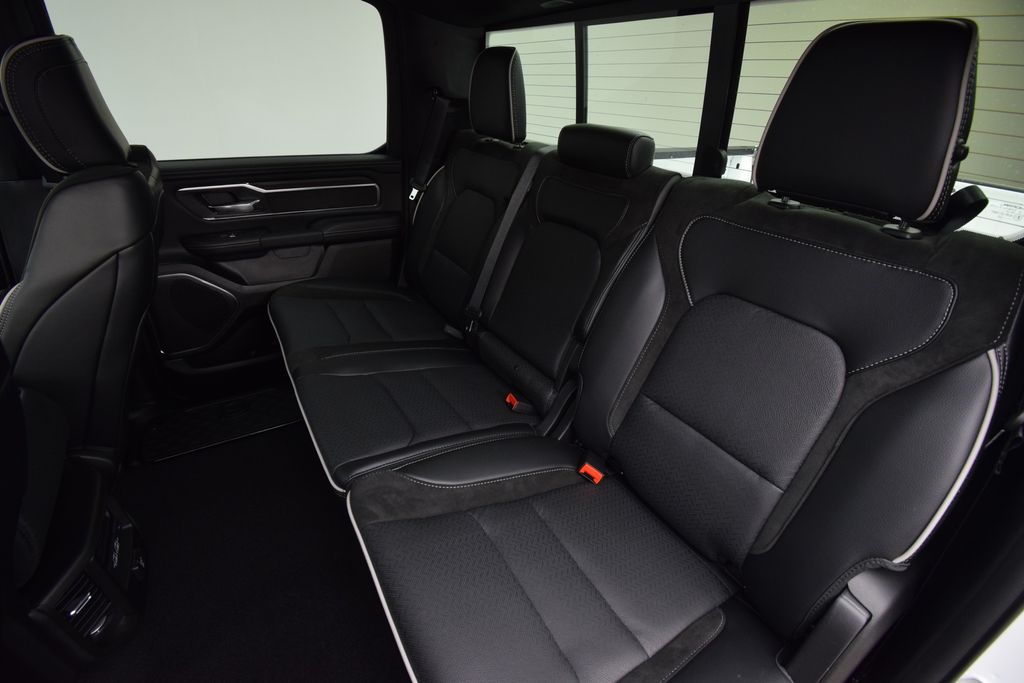 2025 Ram 1500 Laramie photo 26