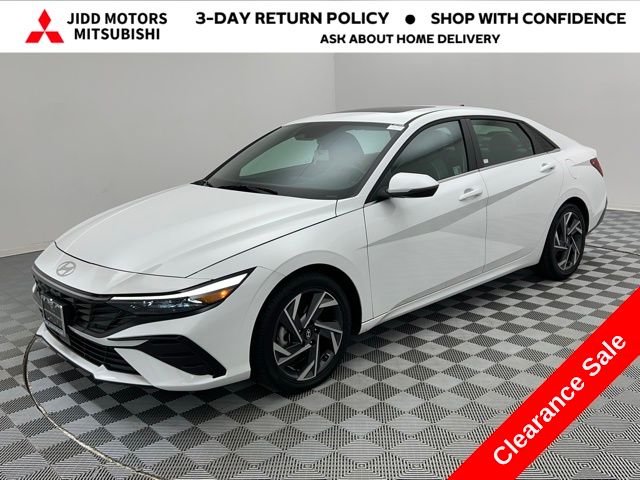 2025 Hyundai Elantra Limited's photo