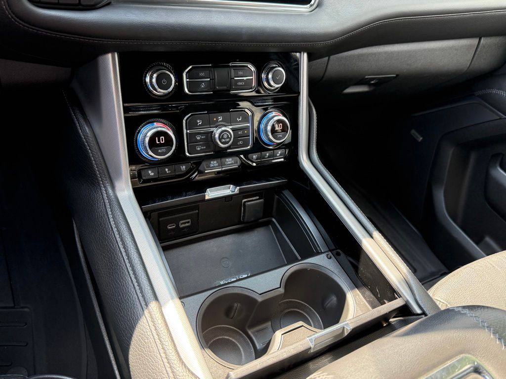 2022 Gmc Yukon XL Denali photo 24