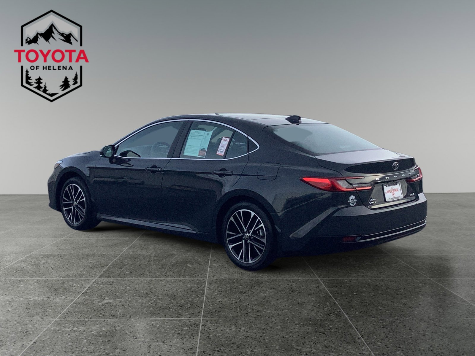 2025 Toyota Camry XSE photo 3