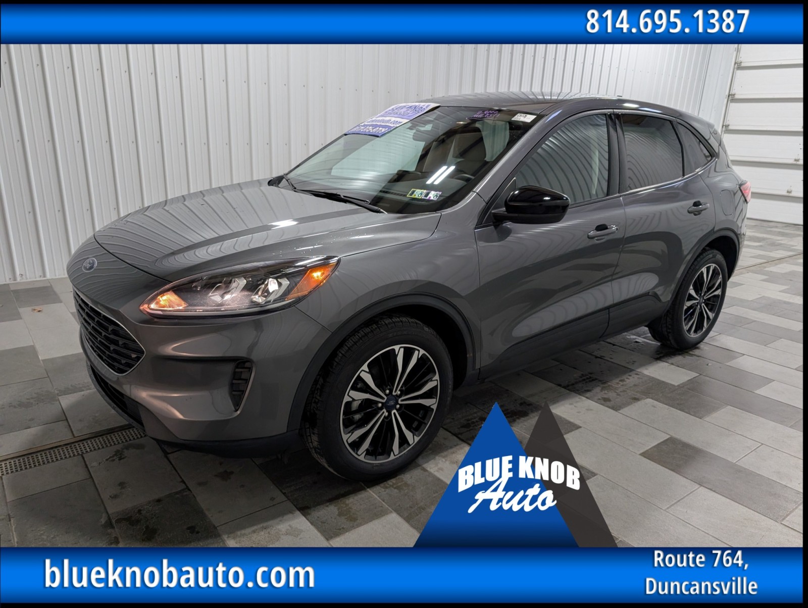 2022 Ford Escape SE's photo