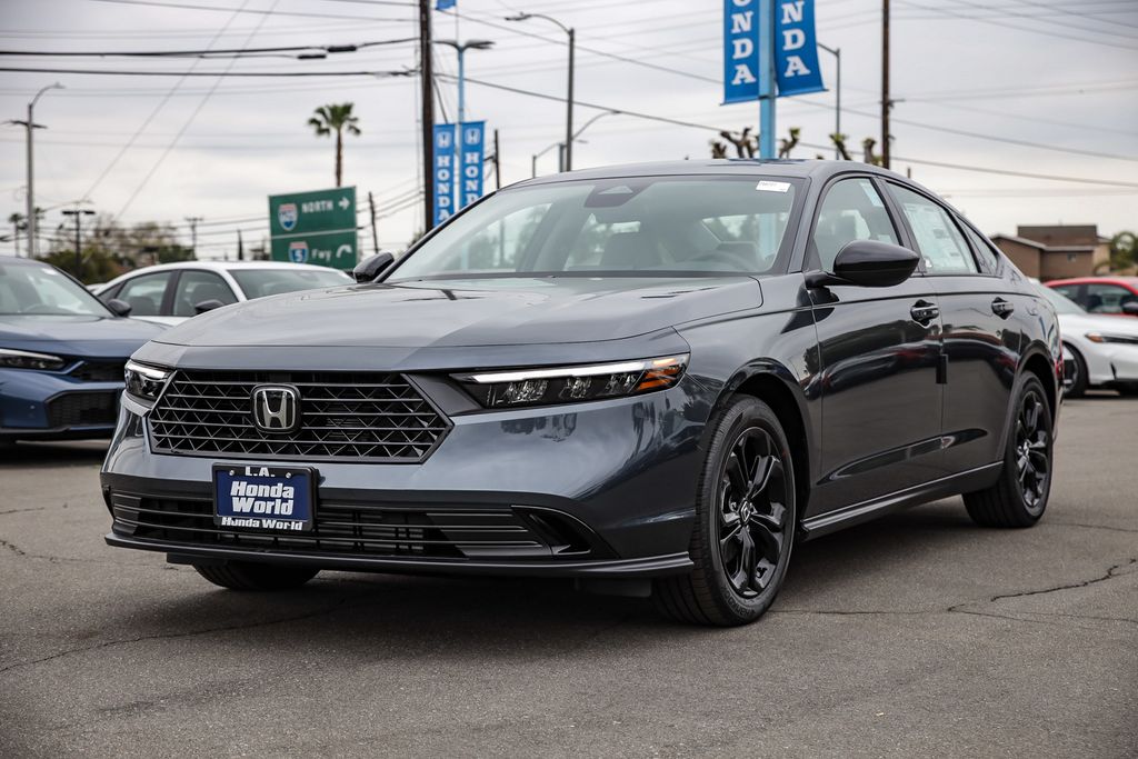 2025 Honda Accord SE photo 5