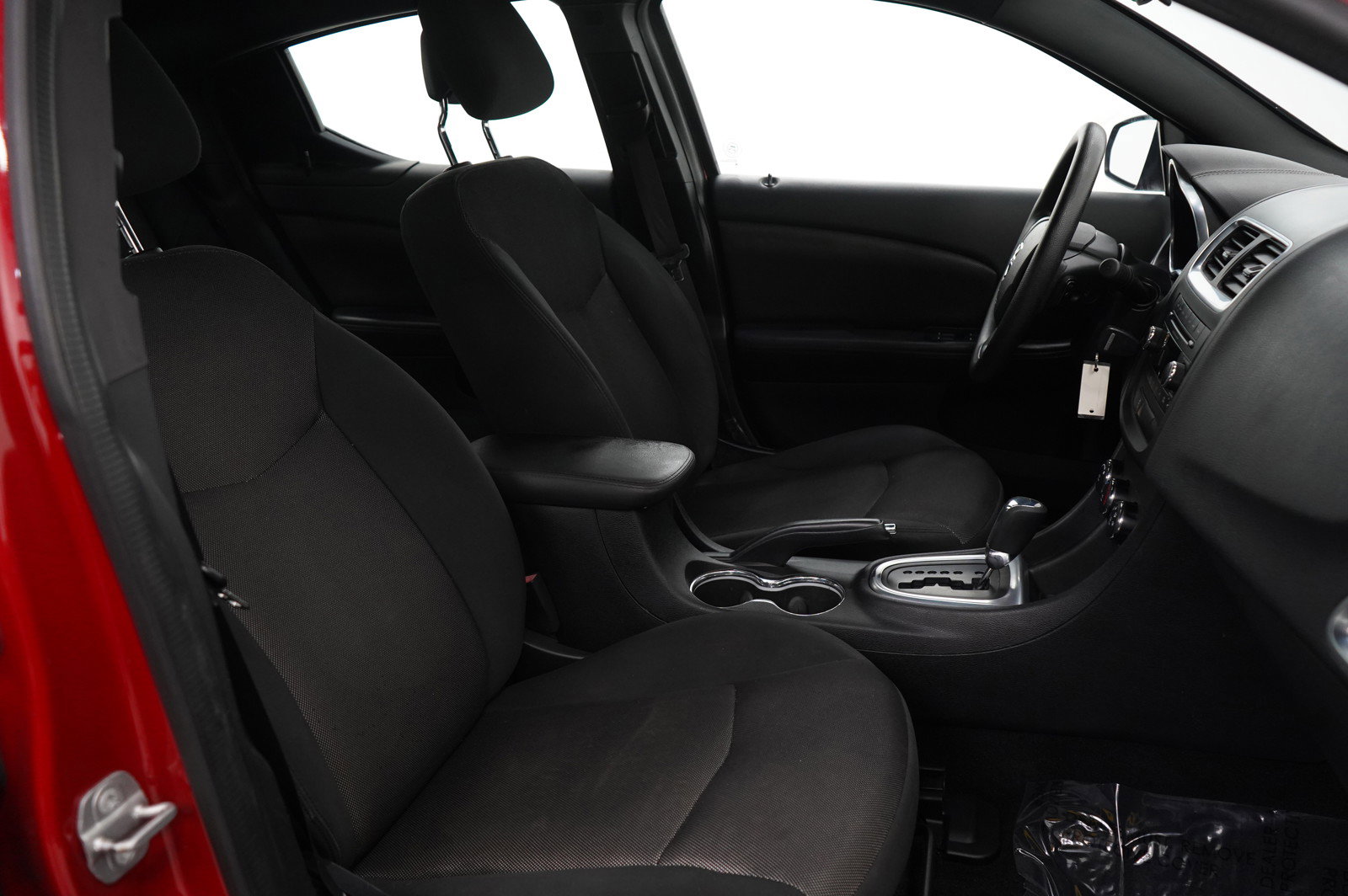 2014 Dodge Avenger SE photo 10