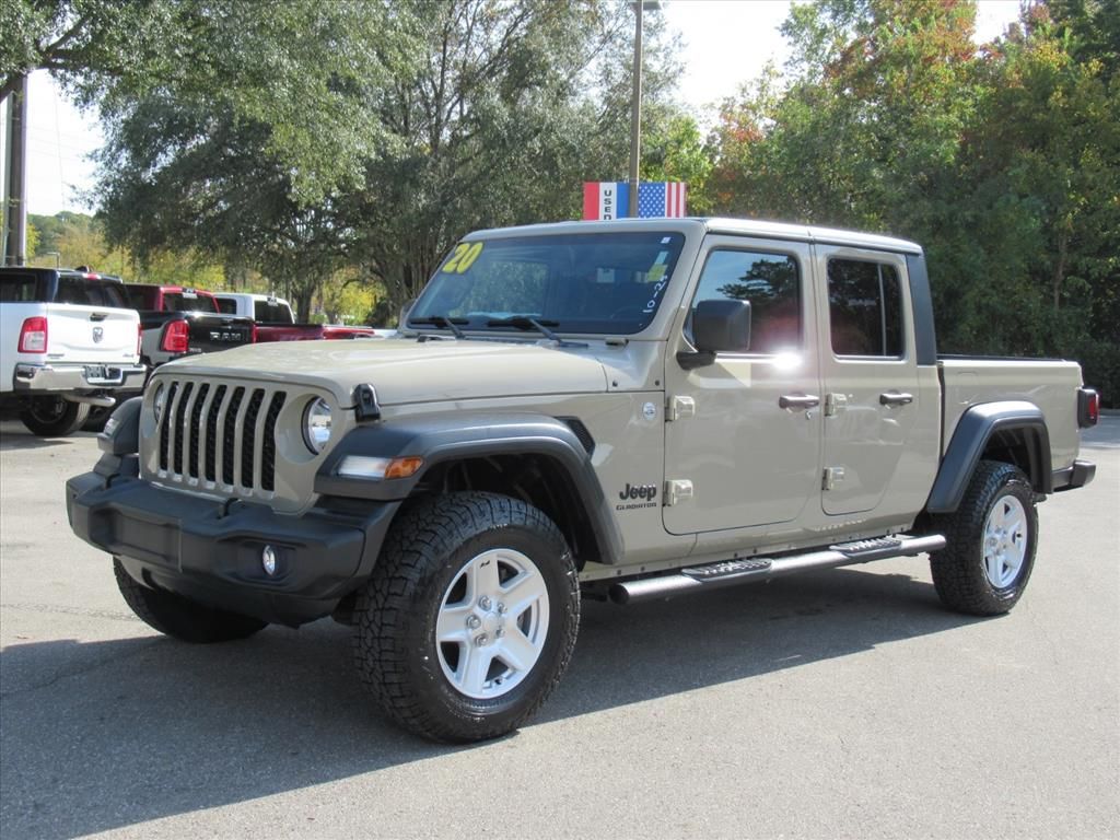 2020 Jeep Gladiator Sport S photo 3