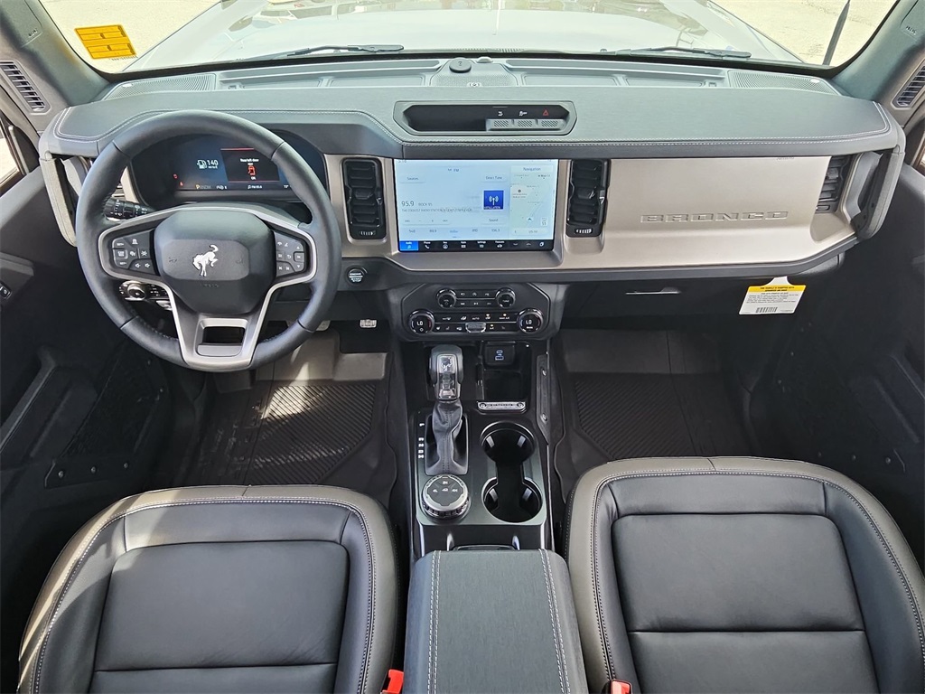 2025 Ford Bronco Outer Banks photo 41