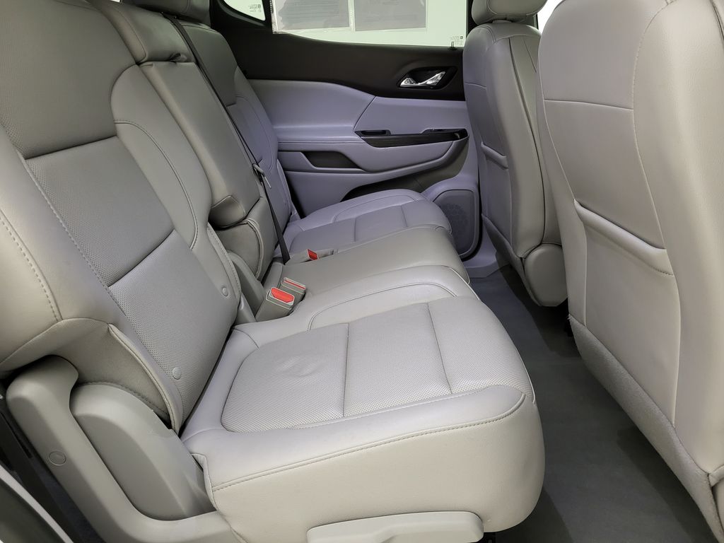 2023 Gmc Acadia SLT photo 36