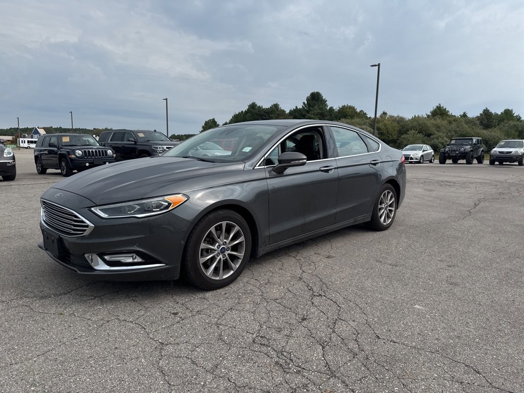 2017 Ford Fusion SE photo 7