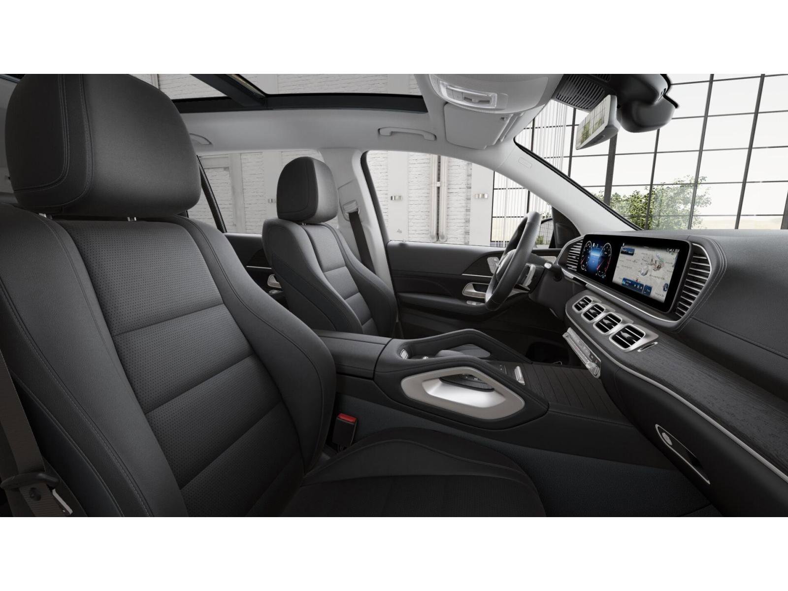 2026 Mercedes Benz GLS 450 4MATIC photo 4