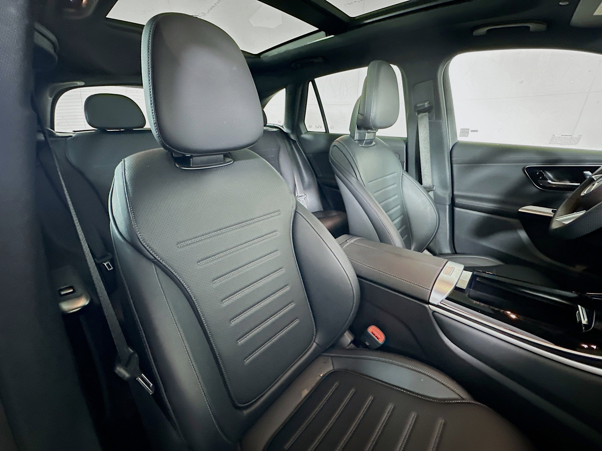 2025 Mercedes Benz GLC 350e 4MATIC photo 28