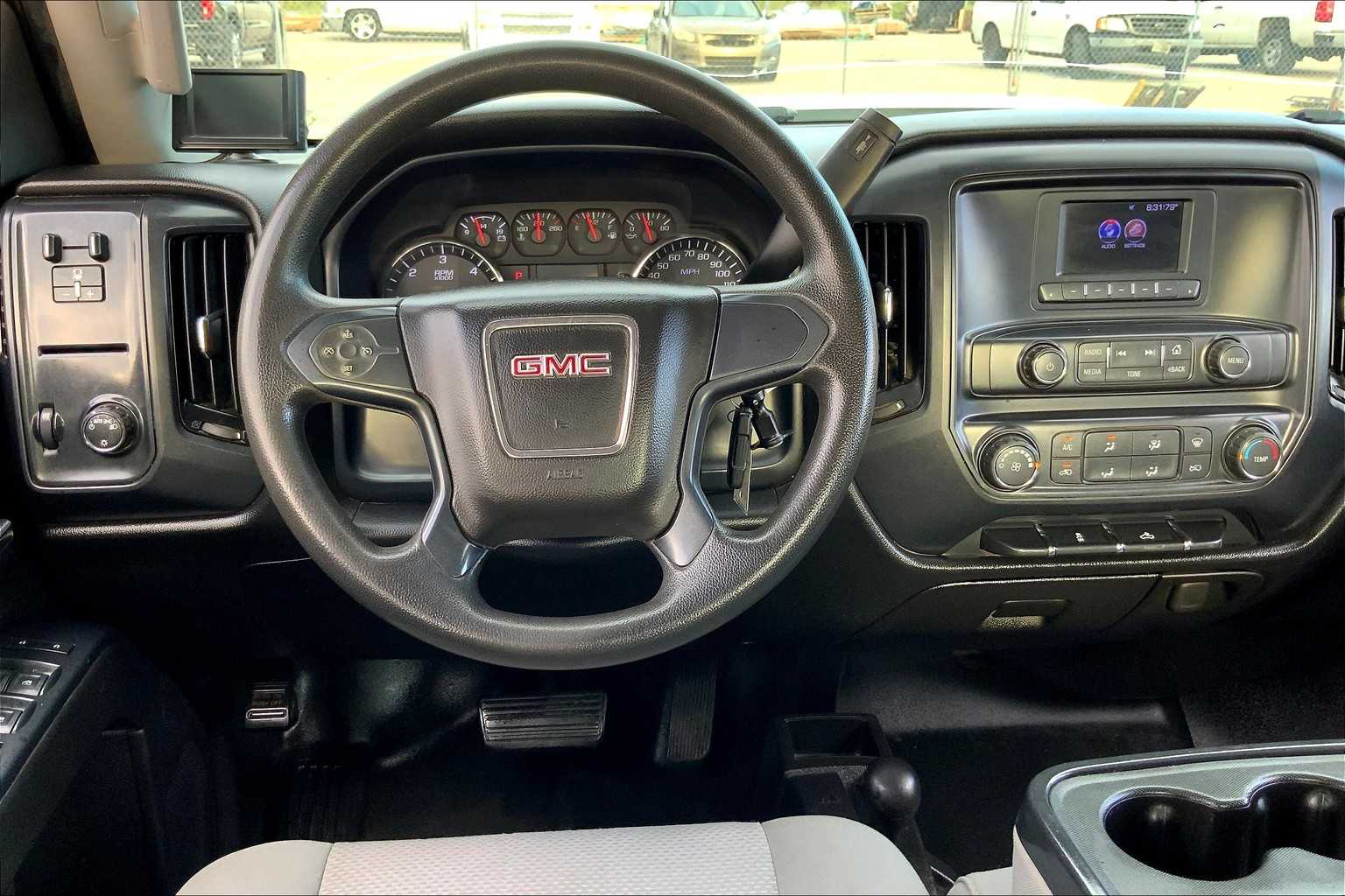 2017 Gmc Sierra Base photo 5