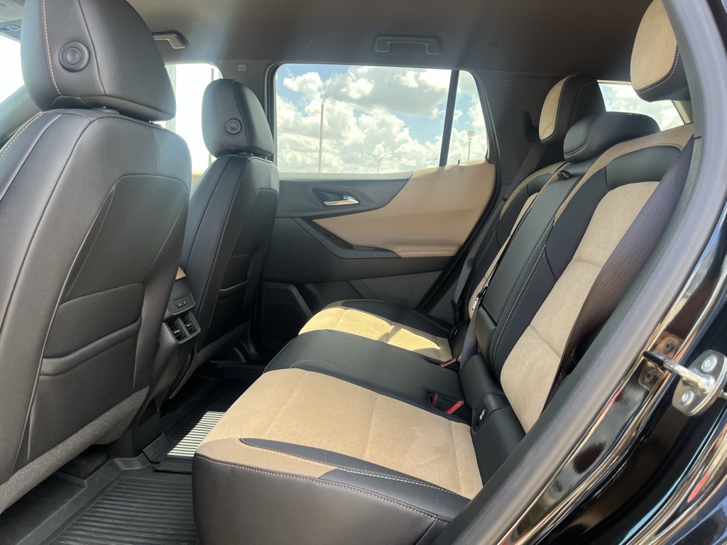 2025 Chevrolet Equinox ACTIV photo 15