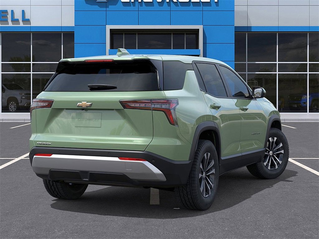 2026 Chevrolet Equinox LT photo 2