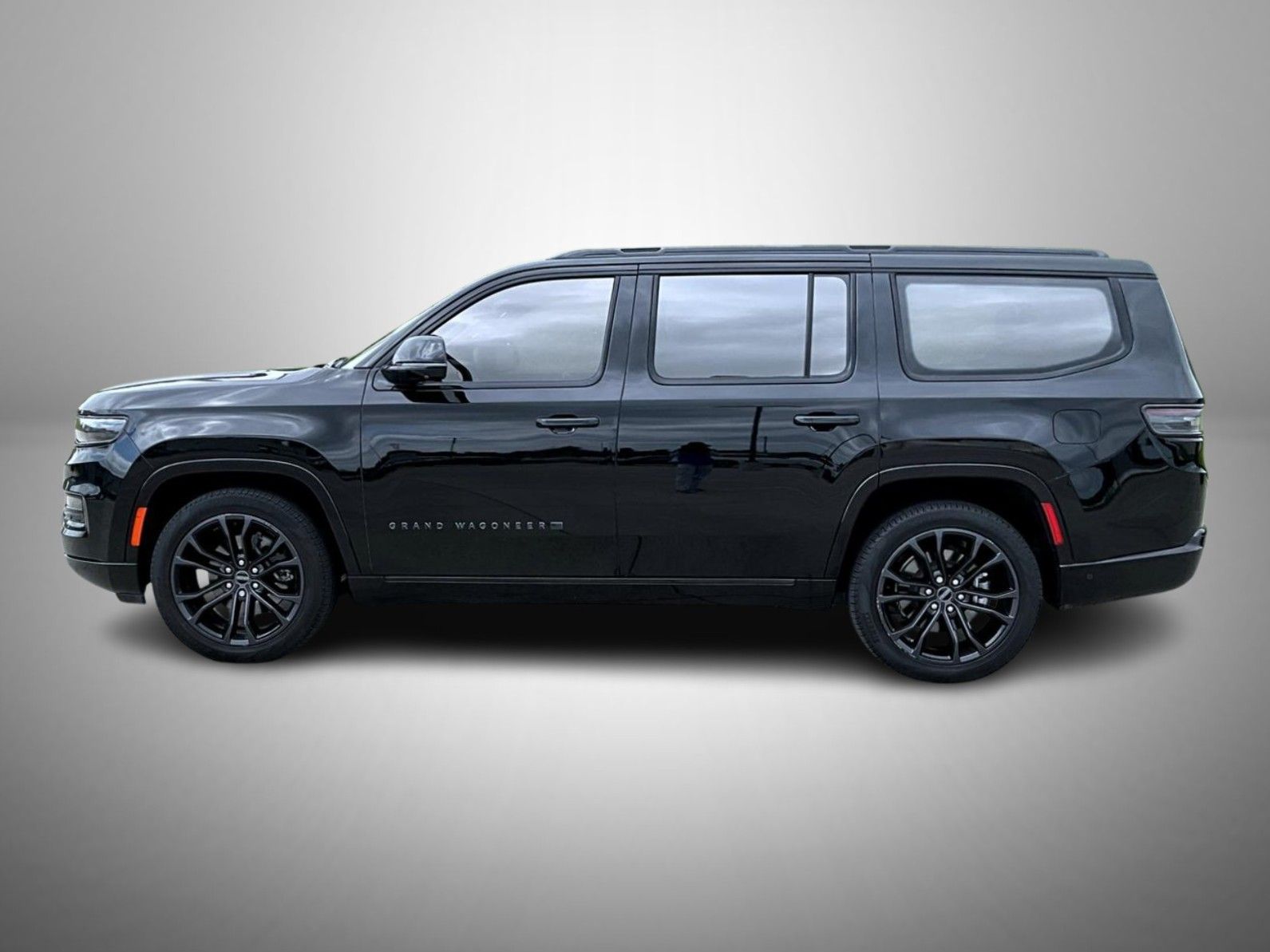 2023 Jeep Grand Wagoneer III Obsidian photo 8