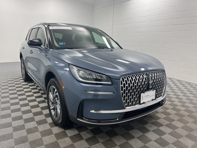 2025 Lincoln Corsair Premiere's photo