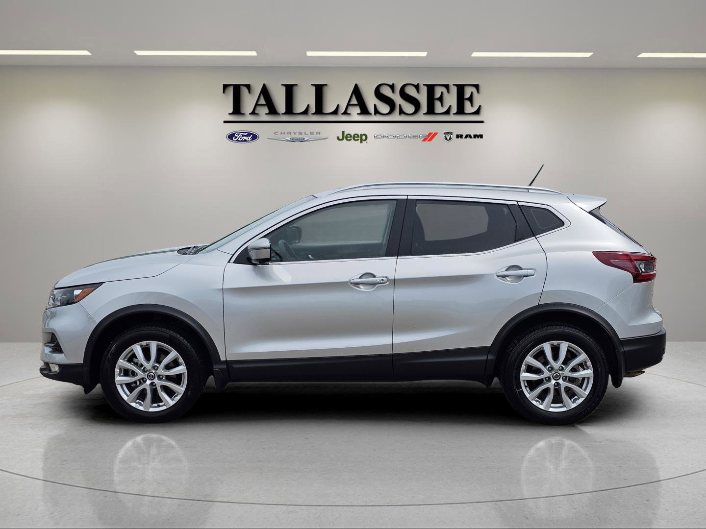 2022 Nissan Rogue Sport SV photo 13