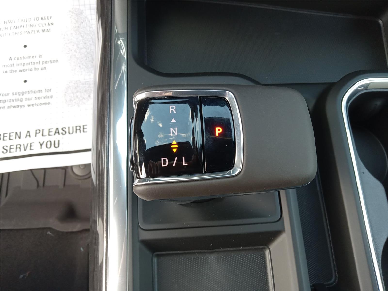 2026 Chevrolet Silverado 1500 LTZ photo 20