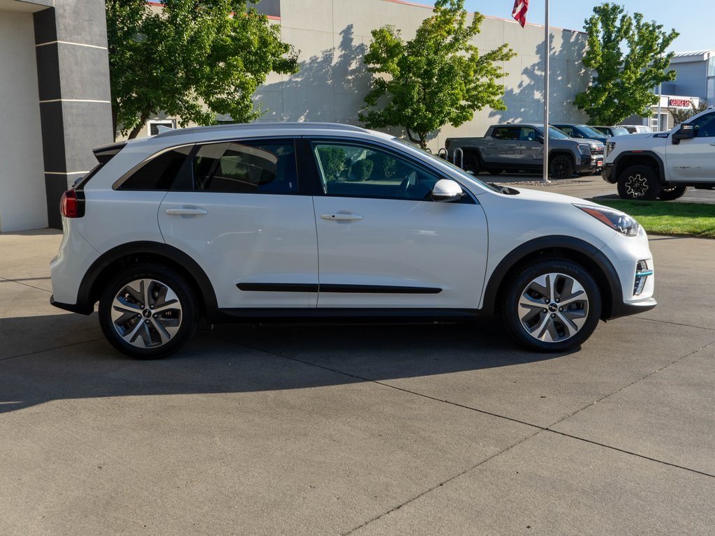 2022 Kia Niro EV EX photo 7