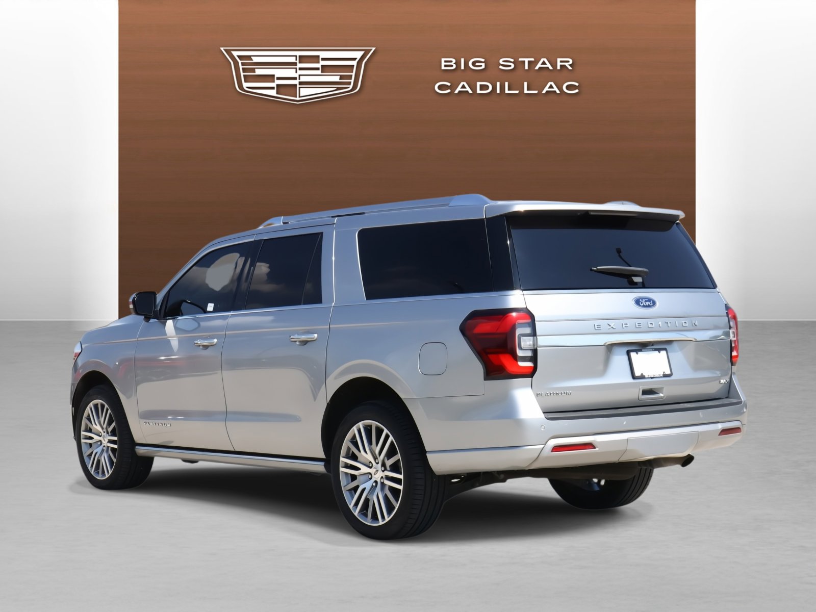 2023 Ford Expedition MAX Platinum photo 3