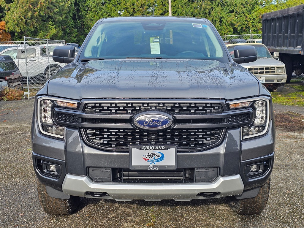 2025 Ford Ranger XLT photo 2